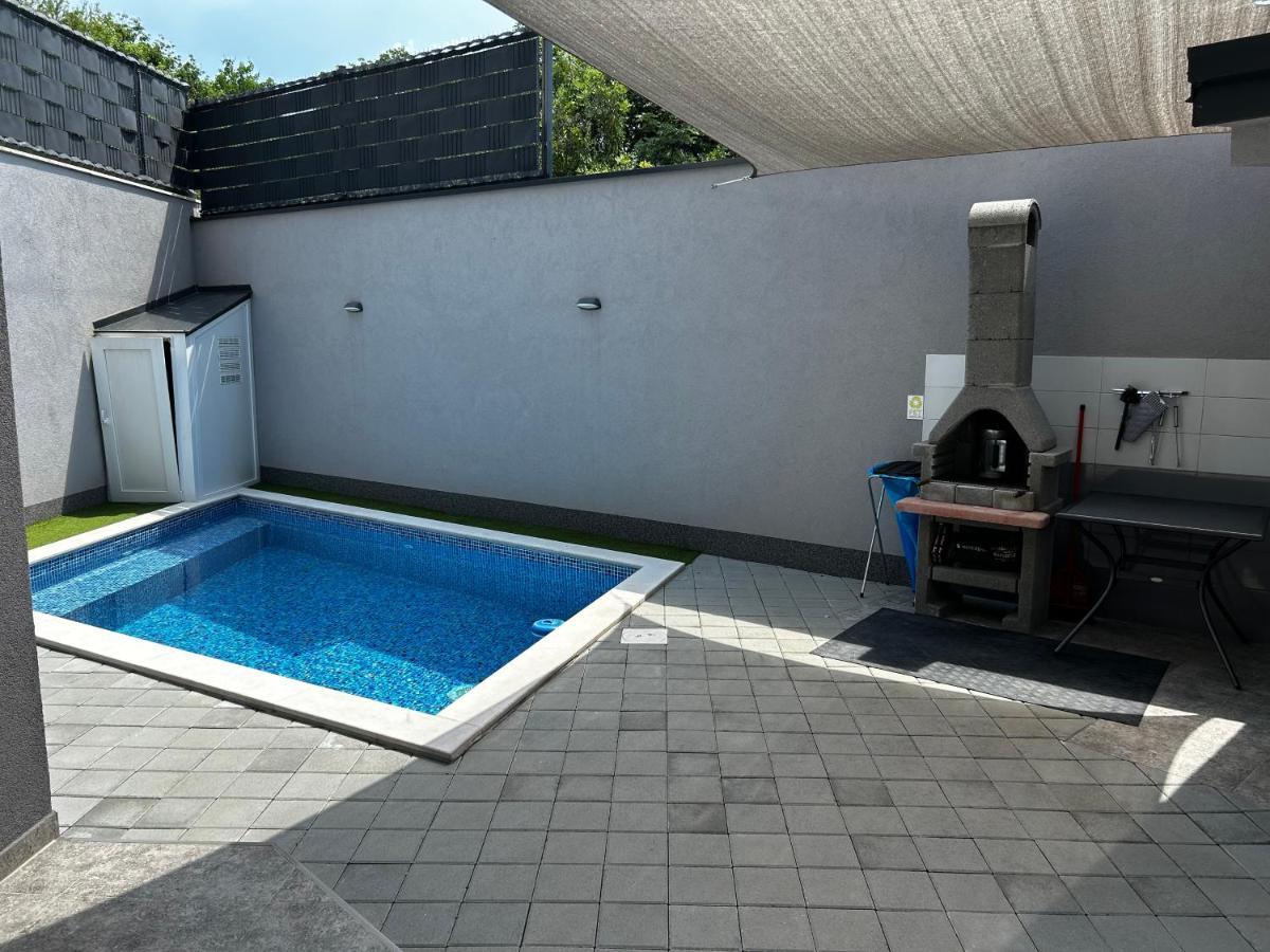 Apartmani Jedro Šilo Exterior foto